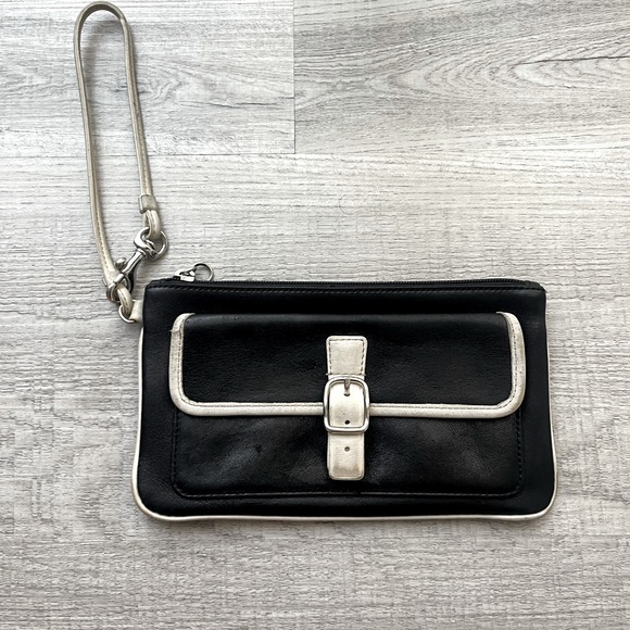 Vtg Coach Leather Black Wristlet Wallet Clutch - Picture 1 of 8